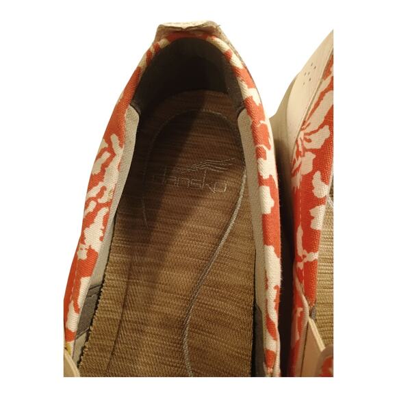 Dansko Shoes Womens 39 Belle Sneakers Arch Support Red White Floral Canvas VGUC - Picture 3 of 9